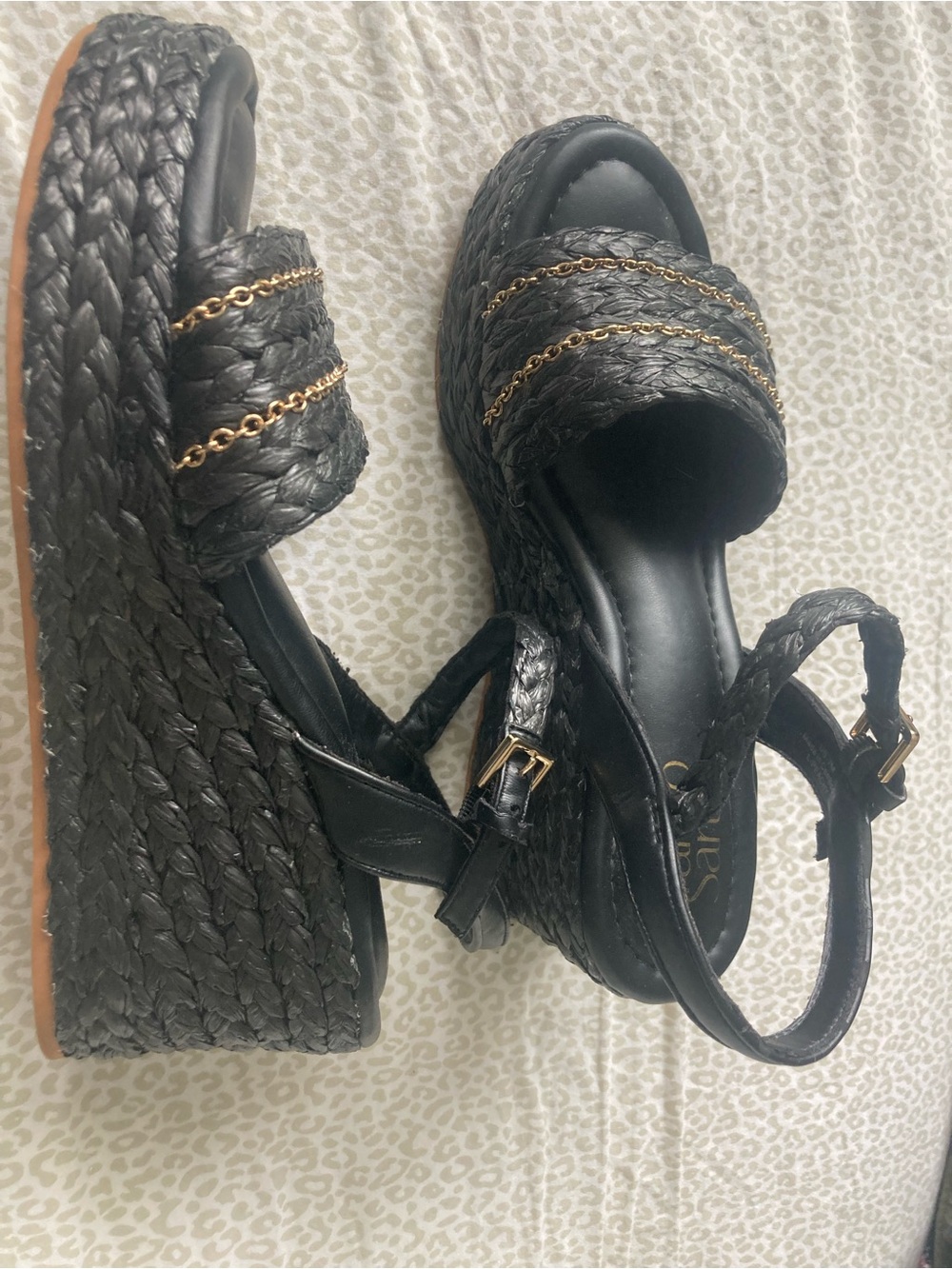 Franco Sarto Black Woven Straw Platform Sandals with Gold Chain Detail size 7 M